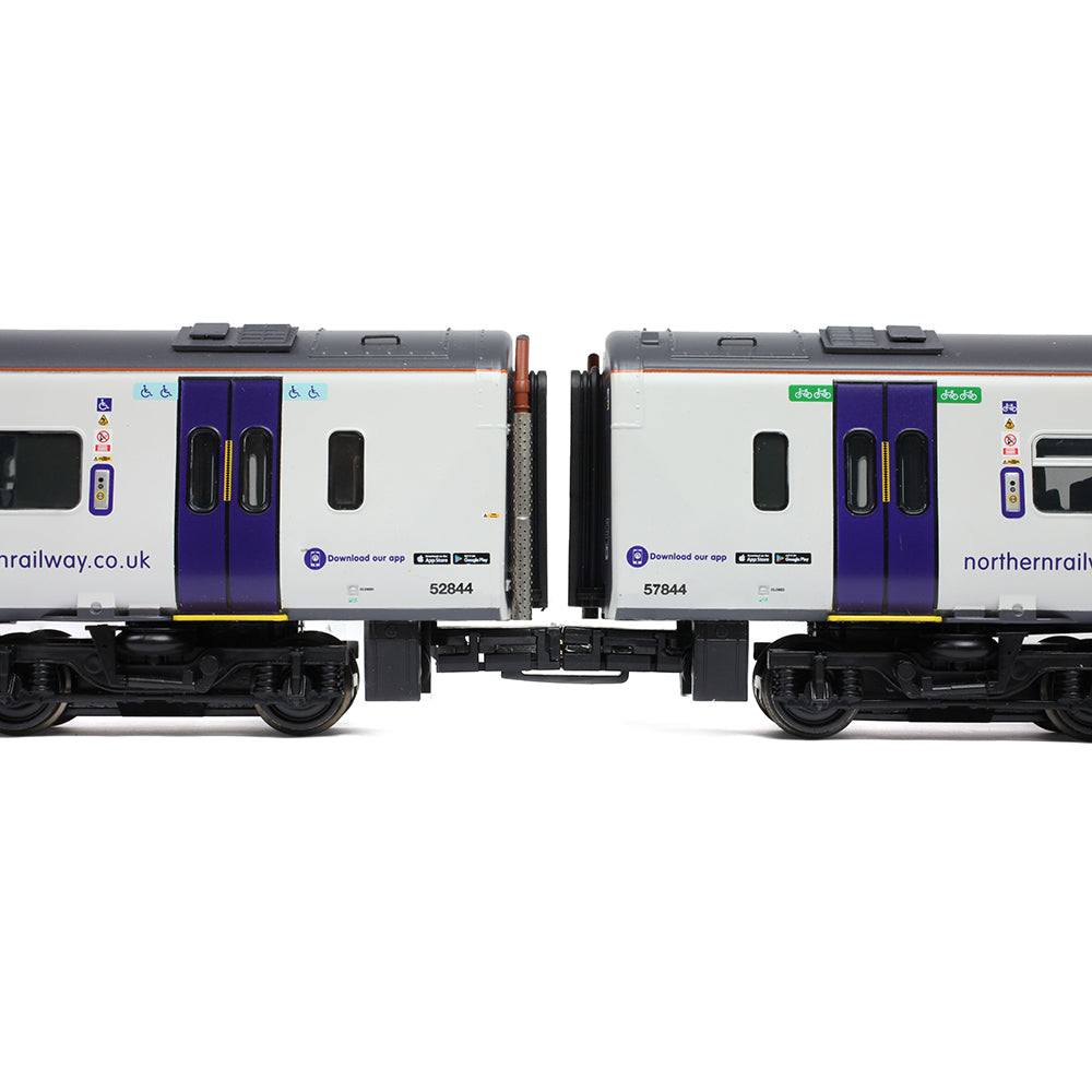 Bachmann 31-499 - Class 158 2-Car DMU 158844 Northern