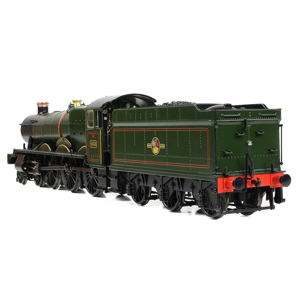 Bachmann 32-008 - GWR 49XX 'Hall' 4936 'Kinlet Hall' BR Lined Green (Late Crest)