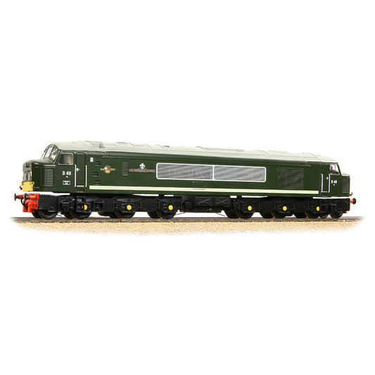 Bachmann 32-678A - Class 45 D49 'Manchester Regiment' BR Green (Small Yellow Panels)