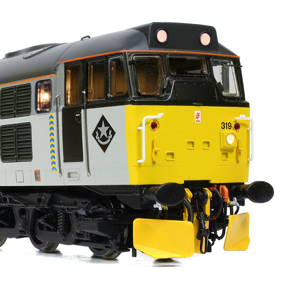 Bachmann 35-823 - Class 31/1 Refurbished 31319 BR Railfreight Petroleum Sector