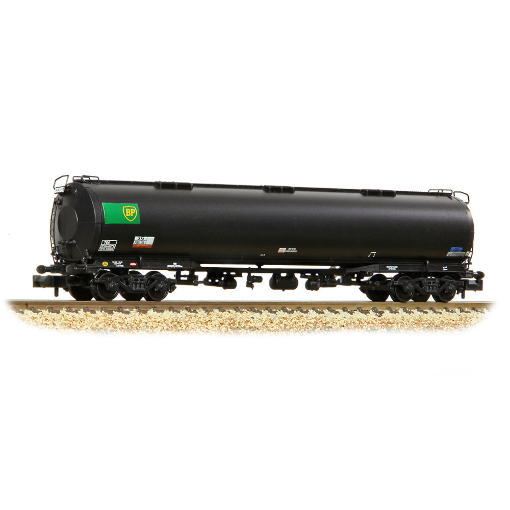 Graham Farish 373-566 - 102T TEA Class B Bogie Tank Wagon 'BP' Black