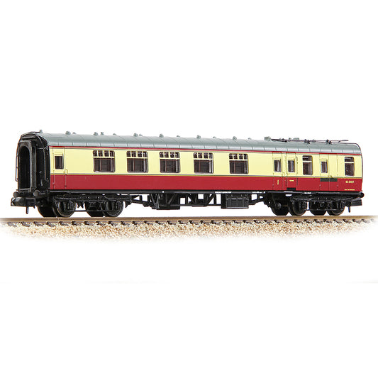 Graham Farish 374-081B - BR Mk1 BCK Brake Composite Corridor BR Crimson & Cream