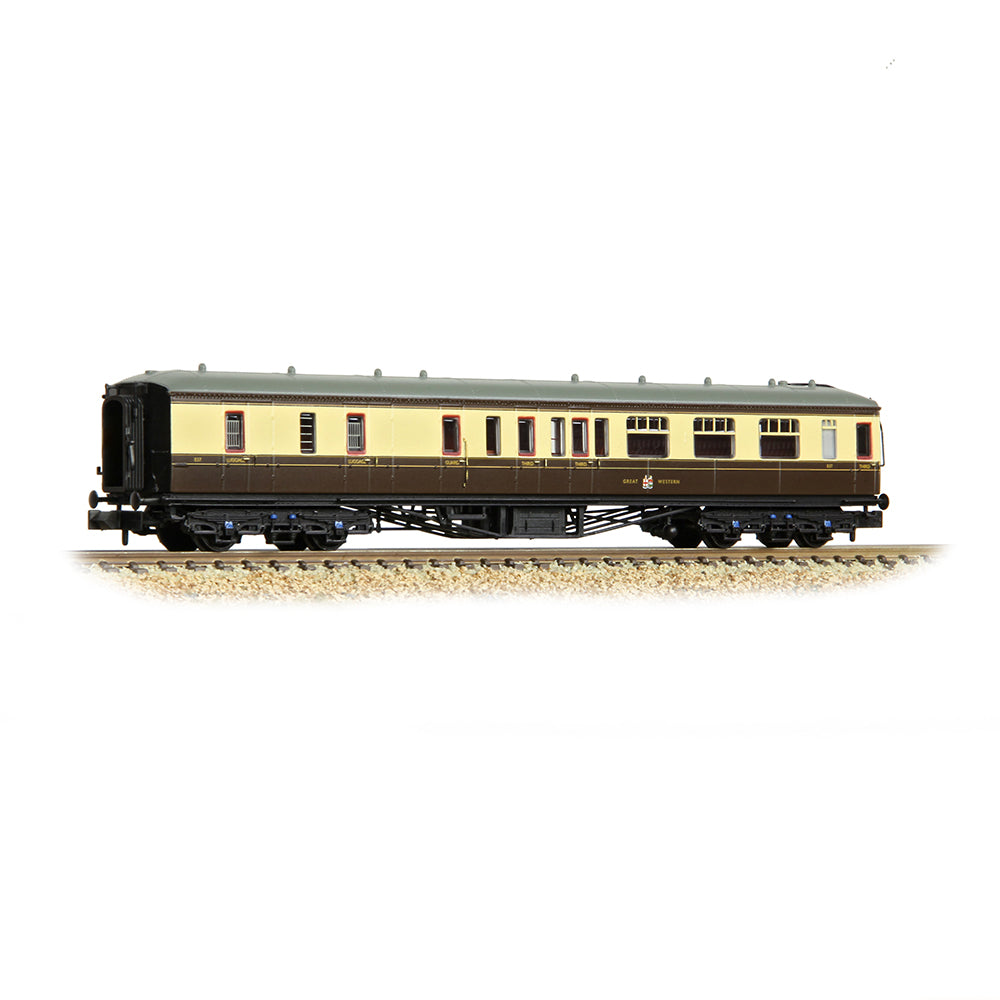 Graham Farish 374-511A - GWR Hawksworth Brake Third Corridor GWR Chocolate & Cream