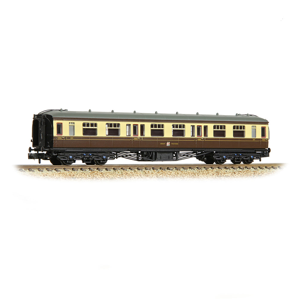 Graham Farish 374-536A - GWR Hawksworth Third Corridor GWR Chocolate & Cream