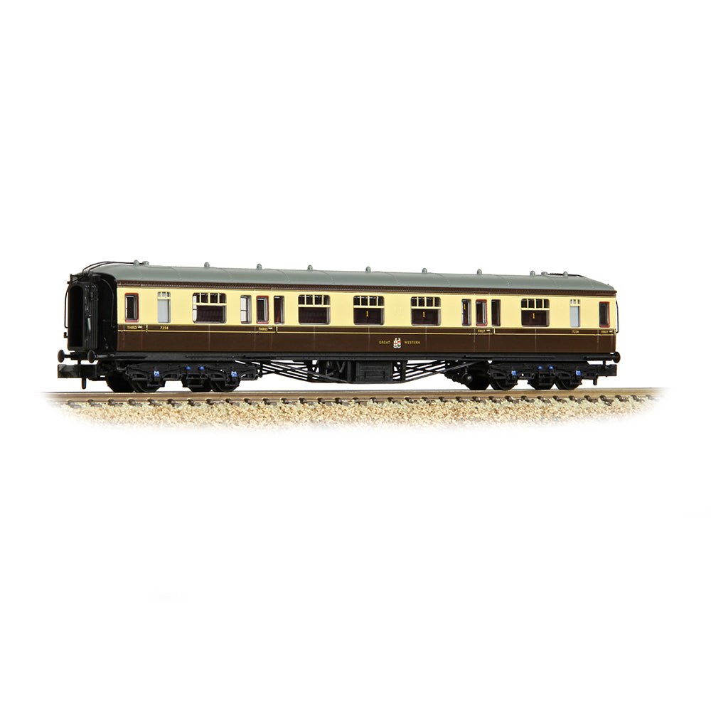 Graham Farish 374-561A - GWR Hawksworth Composite Corridor GWR Chocolate & Cream