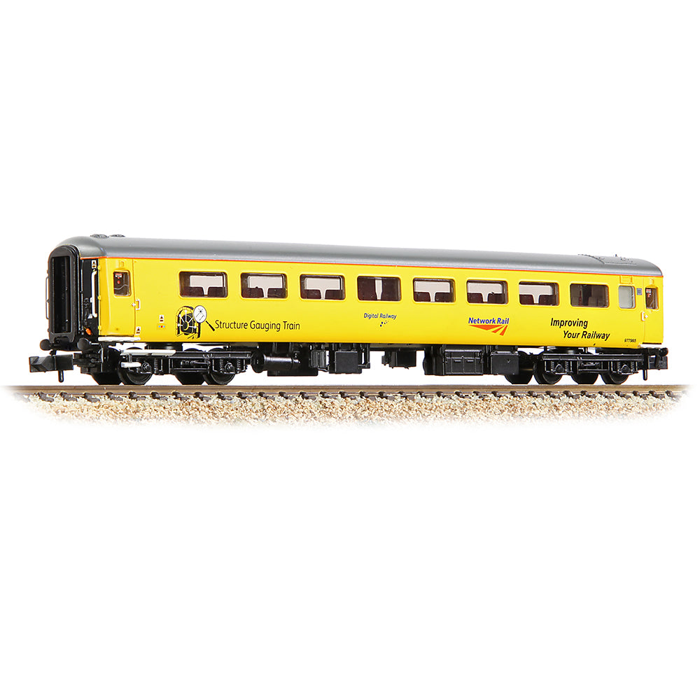 Graham Farish 374-740 - BR Mk2F TSO Tourist Second Open Coach Network Rail Yellow