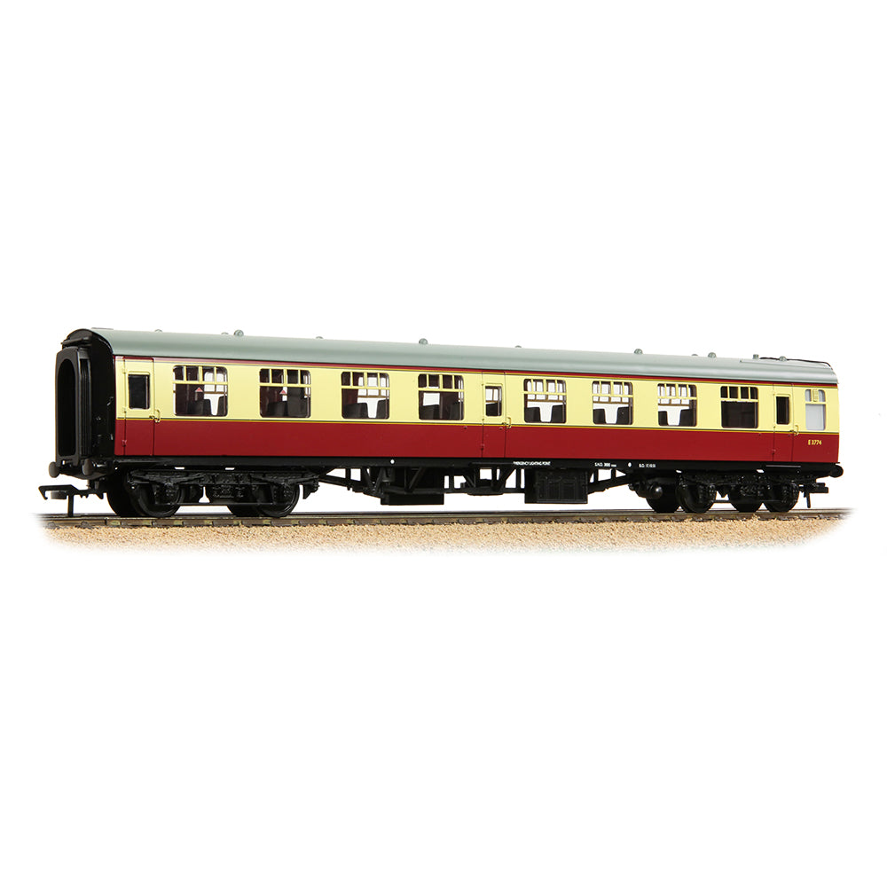 Bachmann 39-052H - BR Mk1 TSO Tourist Second Open BR Crimson & Cream