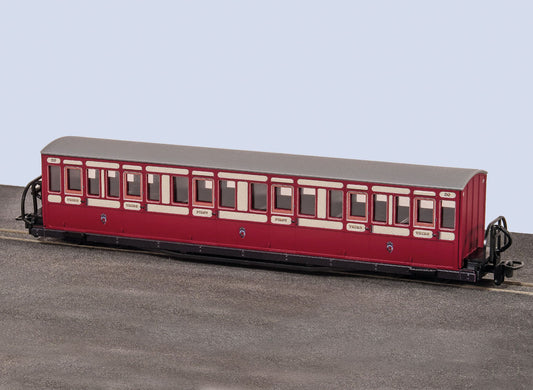 Peco GR-622B - Ffestiniog Railway Long 'Bowsider' Coach - Red & Cream No.20