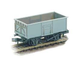 Peco KNR-207 - 9ft Wheelbase BR 16 ton Steel Mineral Wagon (Kit)