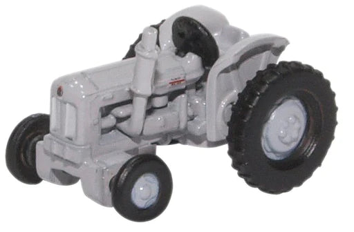 Oxford Diecast NTRAC004 - Fordson Tractor Matt Grey