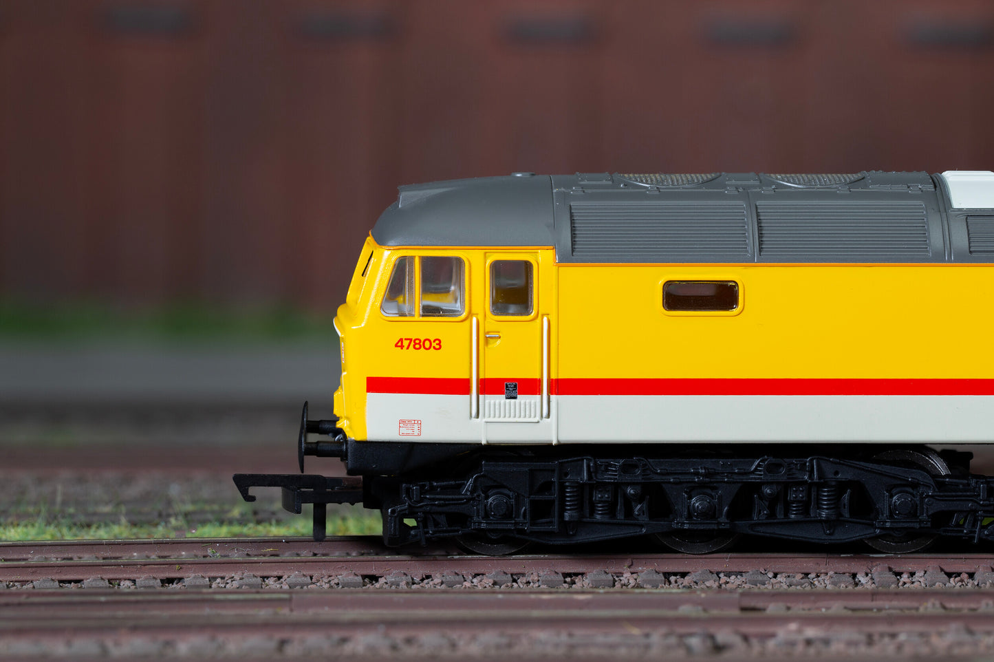 Hornby R30186 - BR Infrastructure Class 47 No. 47803