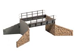 Wills SS28 - Occupation Bridge (Single Track) and Stone Abutments