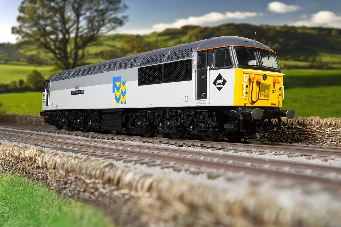 Hornby R30155TXS - BR Railfreight, Class 56, Co-Co, 56060 'The Cardiff Rod Mill' - Era 8 (Sound Fitted)