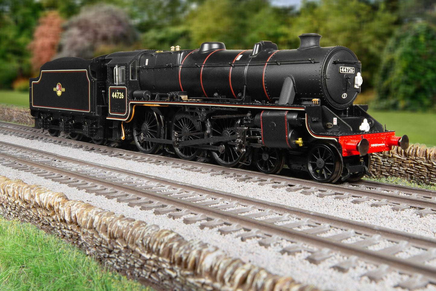 Hornby R30225SS - BR, Stanier 5MT 'Black 5', 4-6-0, 44726 With Steam Generator