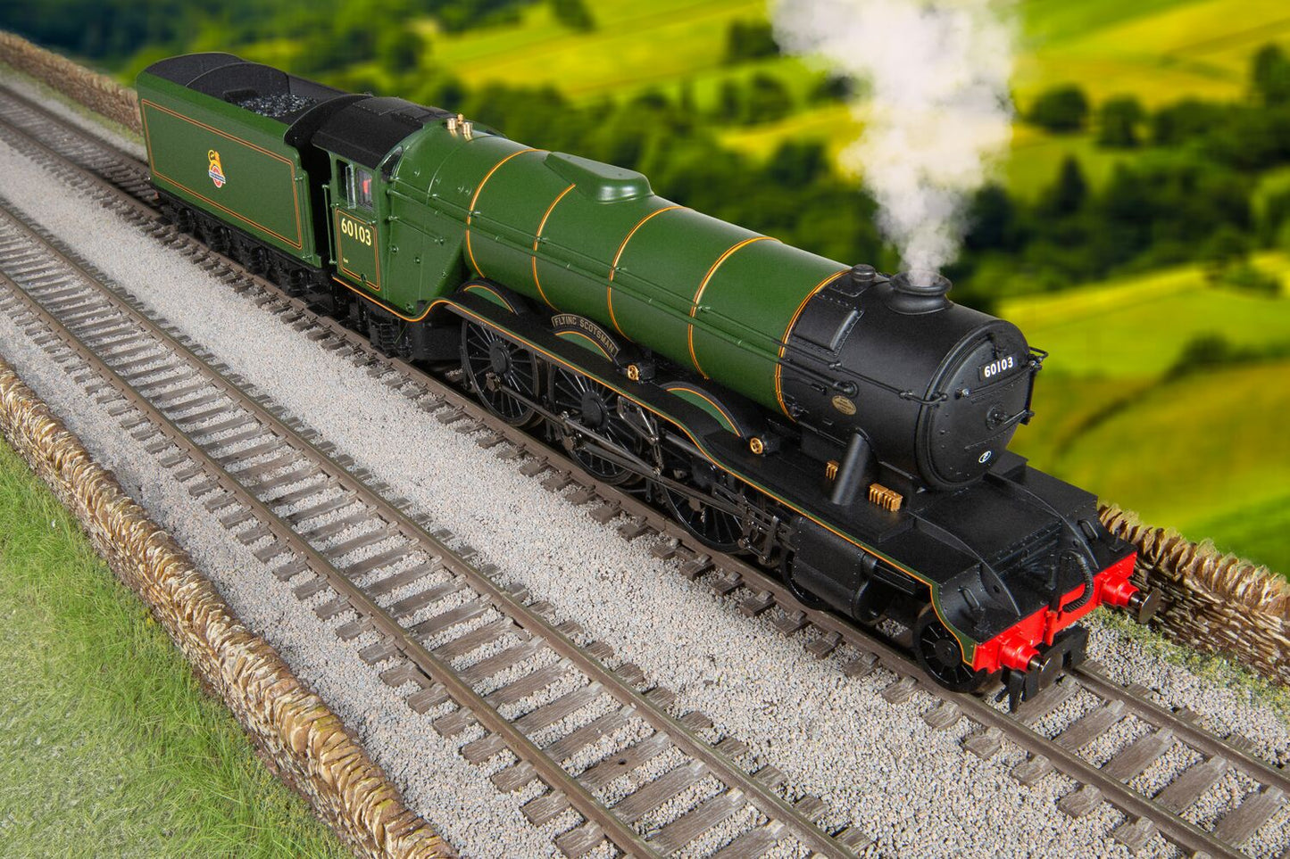 Hornby R3991SS - BR A3 Class 'Flying Scotsman' with Steam Generator, Diecast Footplate & Flickering Firebox