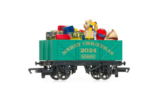 Hornby R60262 - 2024 Christmas 7 Plank Wagon