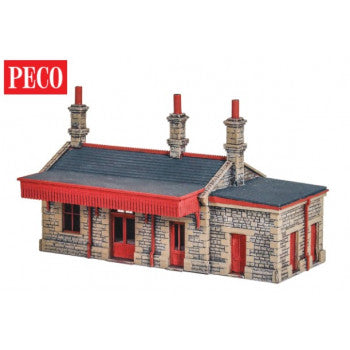 Peco LK-12101 - TT:120 Country Station Building Kit