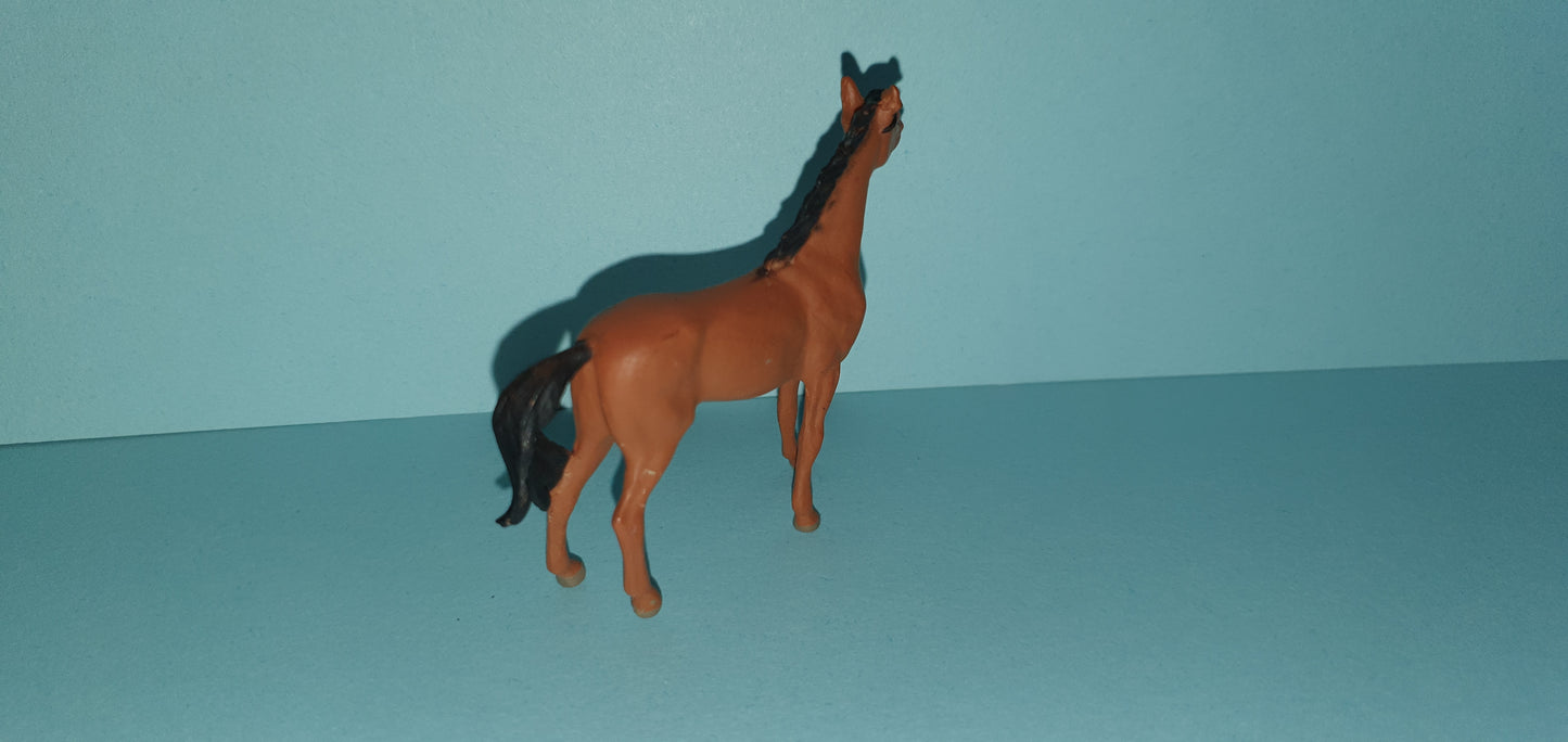 Standing Horse (Brown)