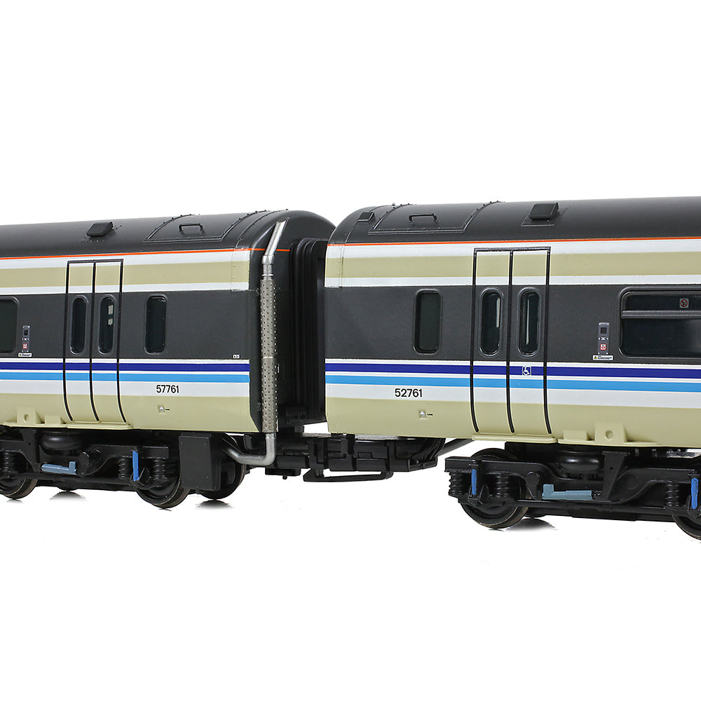 Bachmann 31-496 - Class 158 2-Car DMU 158761 BR Provincial Express