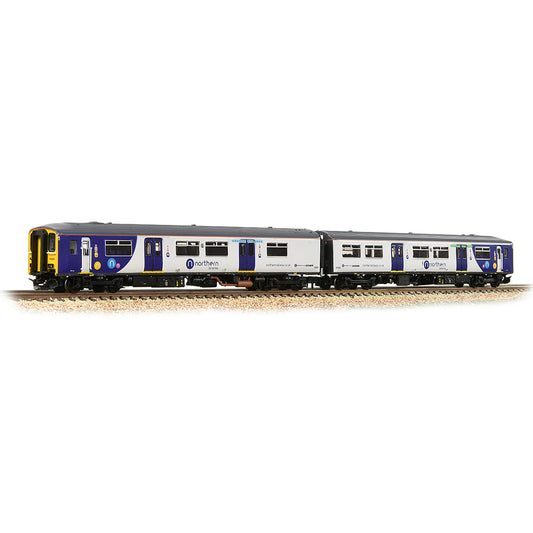 Graham Farish 371-335 - Class 150/2 2-Car DMU 150220 NORTHERN