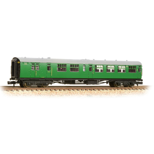 Graham Farish 374-432A - Bulleid Semi-Open Third Brake Coach BR (SR) Malachite Green