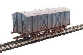 Dapol 4F-014-020 - BR W38126 Fruit D Weathered