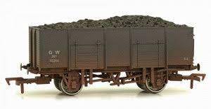 Dapol 4F-038-006 - GWR No. 33264 20T Mineral Wagon Weathered