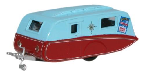 Oxford Diecast CH032 - Chipperfield Caravan