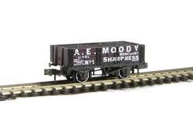 Peco NR-P441- A.E. Moody Wagon