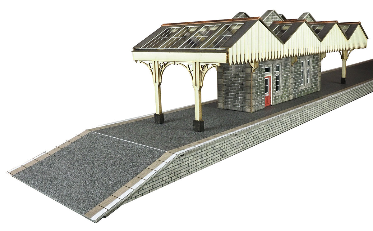 Metcalfe PO322 - Island Platform Buildings - OO/HO Scale