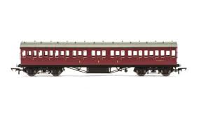 Hornby R4689A - BR (ex LMS) Non-Corridor Composite Coach 'M16587M'