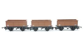 Hornby R6473 - Triple Mineral Wagon Pack