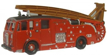 Oxford Diecast NDEN001 - London Dennis F12 Fire Engine